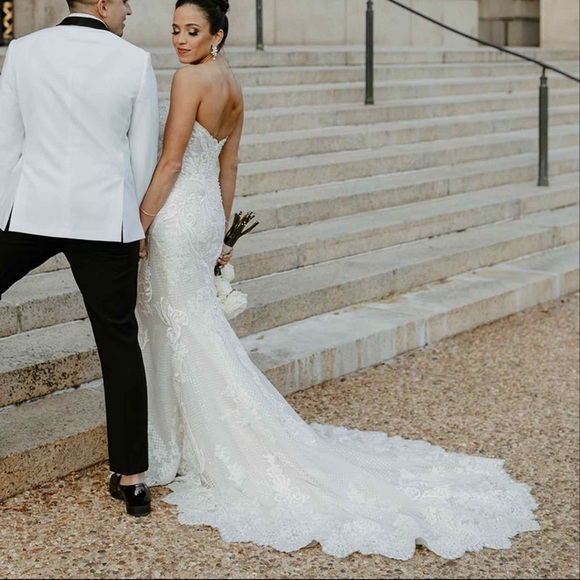 Cielo by Bijou Bridal Strapless Ivory Wedding Gown w/ Detachable Overskirt - Picture 1 of 12